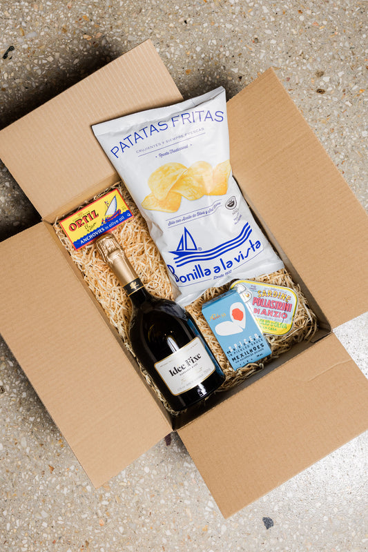 Tinned Fish & Crisps + Idee Fixe Blanc de Blanc Sparkling - Christmas Gift Hamper (offline)-Heritage Wine Store Perth CBD Bottleshop