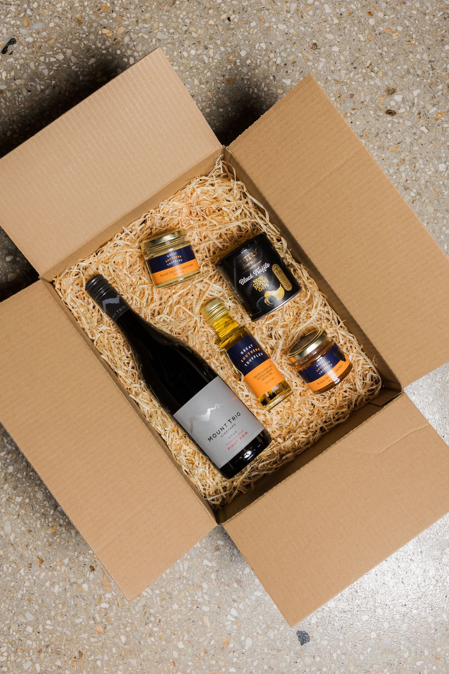 Truffle Lovers + Mount Trio Pinot Noir - Christmas Gift Hamper-Heritage Wine Store Perth CBD Bottleshop